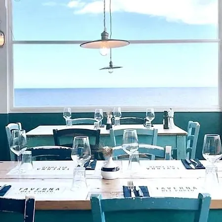 100 Mt Dal Mare, Al Porto Casa Vacanze, Posto Tranquillo Per Famiglia Dom wakacyjny *
