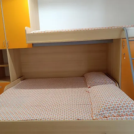 100 Mt Dal Mare, Al Porto Casa Vacanze, Posto Tranquillo Per Famiglia Dom wakacyjny *