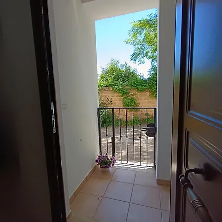 100 Mt Dal Mare, Al Porto Casa Vacanze, Posto Tranquillo Per Famiglia Dom wakacyjny *