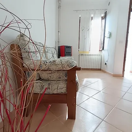 100 Mt Dal Mare, Al Porto Casa Vacanze, Posto Tranquillo Per Famiglia *